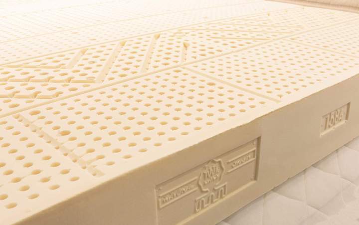 Élasticité naturelle et durabilité exceptionnelle pour votre lit.