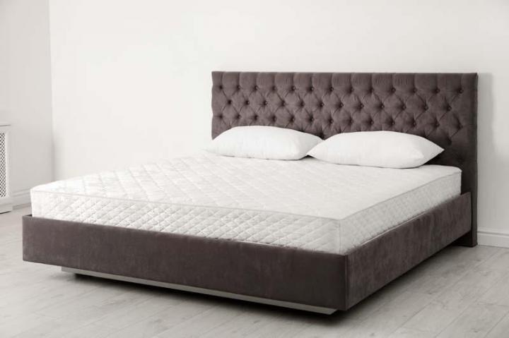 Matelas en latex sur mesure Laval